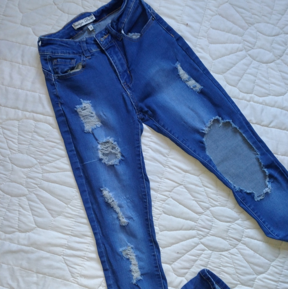 Prestige Denim.Hi Rise - Picture 3 of 4